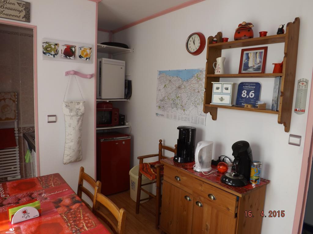Au Chti Normand Bed and Breakfast Hermanville-sur-Mer Esterno foto